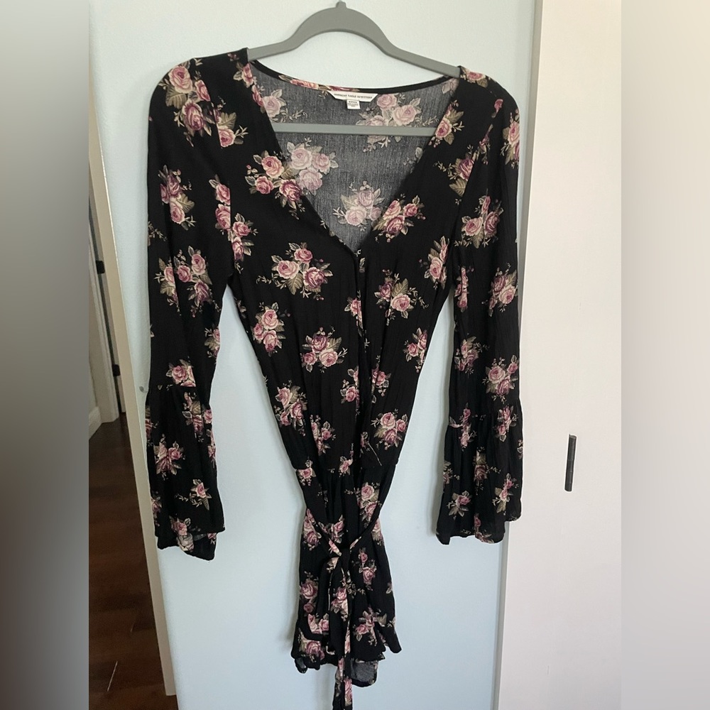 American Eagle Long Sleeve Romper